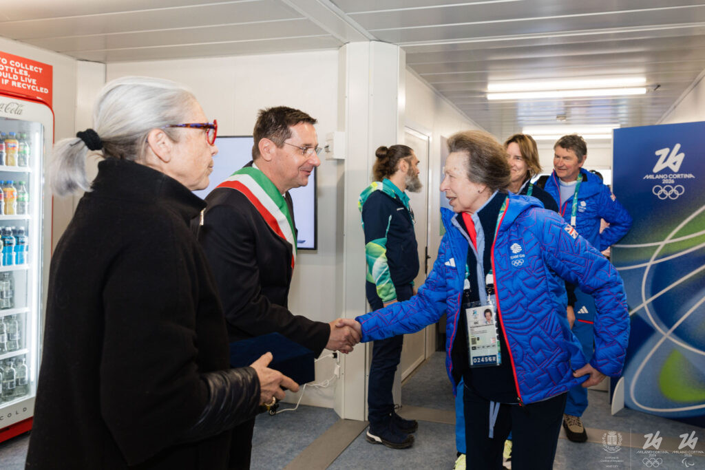 Il Sindaco Lorenzi incontra sua Altezza Reale, la Principessa Anna d'Inghilterra