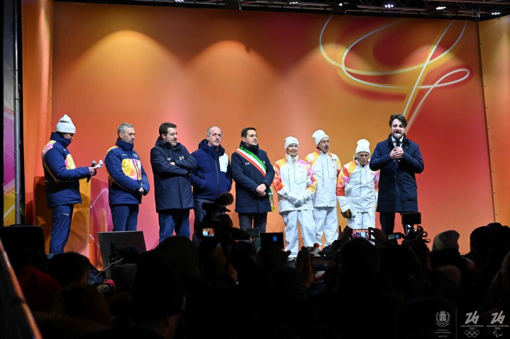 26.01.2026 Sul palco in Largo Poste in attesa della Fiamma